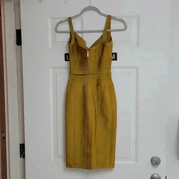 House of CB London BELICE GINGER TIE WAIST BANDAGE DRESS - Picture 7 of 13